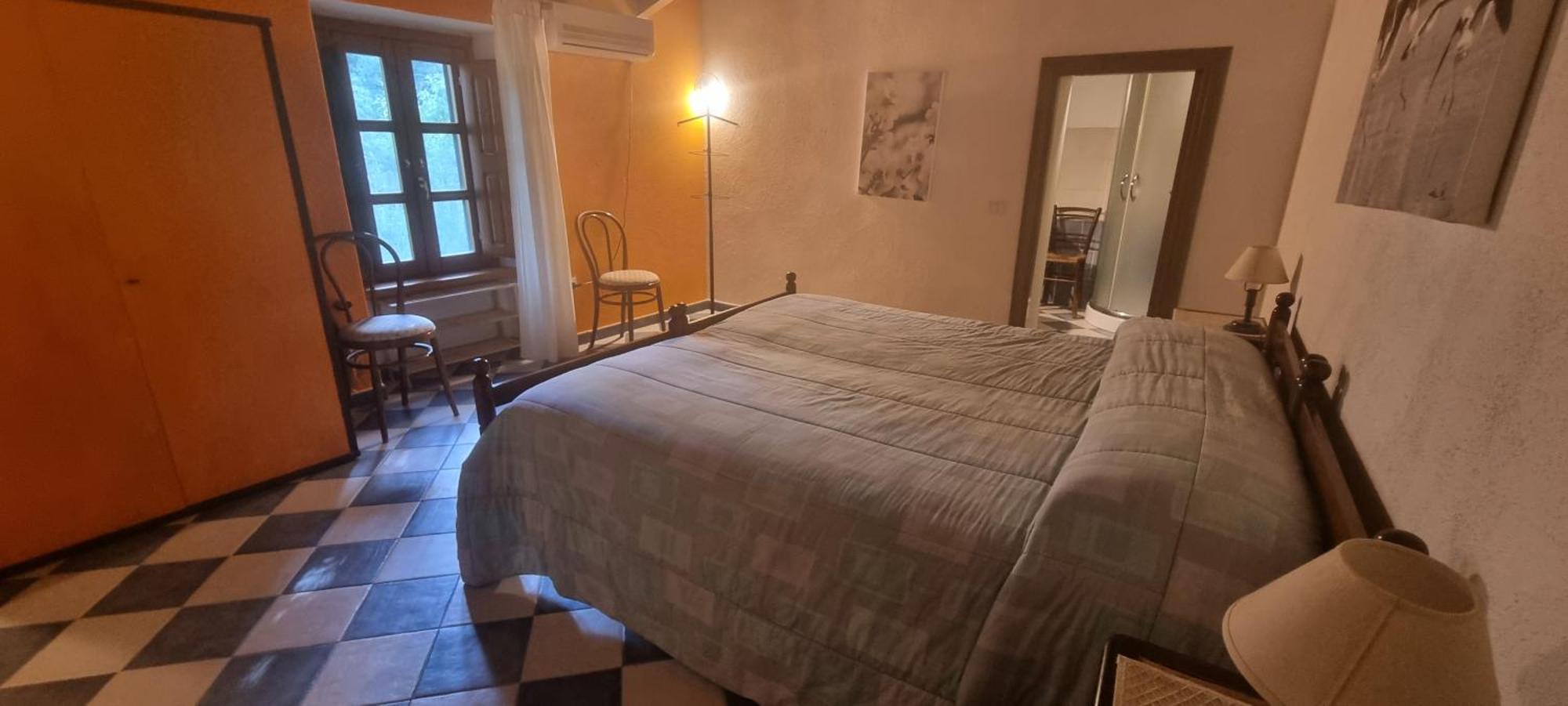 B&B Di Luisa Ledda Ales Eksteriør bilde